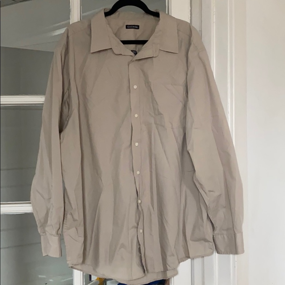 Men’s dress shirt